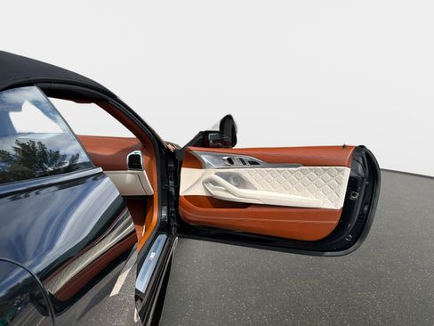 Used 2020 BMW M8 Convertible w/ M Driver's Package image 9