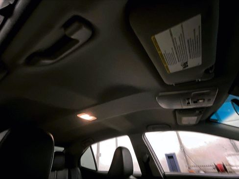 Used 2019 Toyota Camry SE image 22