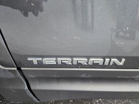 Used 2021 GMC Terrain SLT image 15