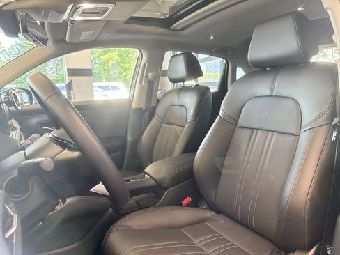Used 2026 Honda HR-V EX-L image 14