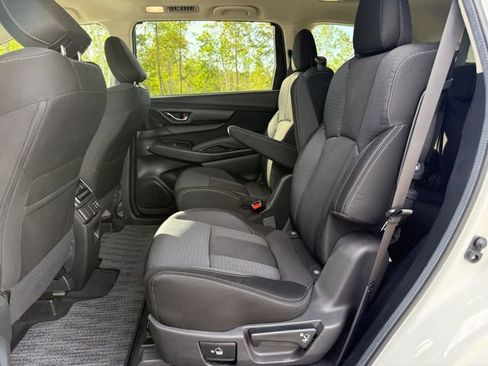 Used 2025 Subaru Ascent Premium AWD/4WD image 15