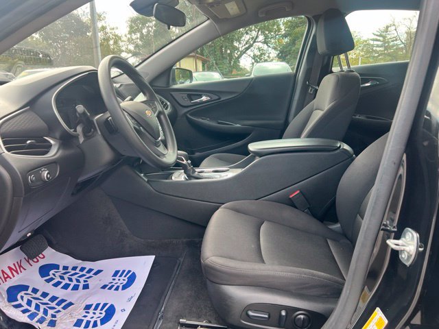 Used 2024 Chevrolet Malibu LT FWD image 16