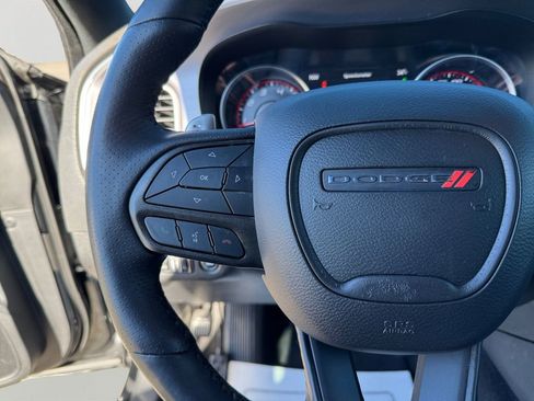 Used 2022 Dodge Charger Scat Pack w/ Driver Convenience Group image 21