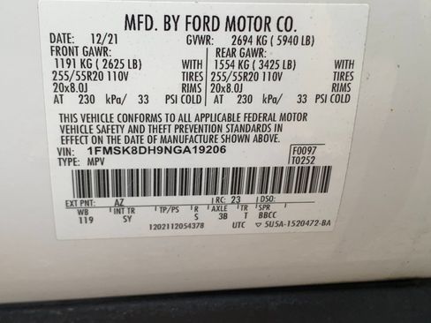 Used 2022 Ford Explorer XLT w/ Equipment Group 202A AWD/4WD image 36
