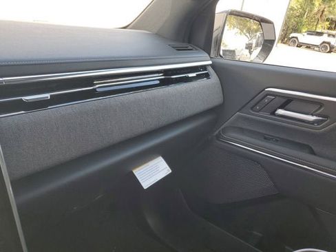 New 2026 GMC Sierra EV Elevation image 25