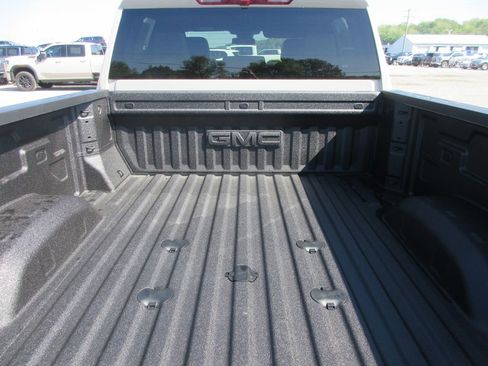 New 2026 GMC Sierra 2500 AT4 image 6