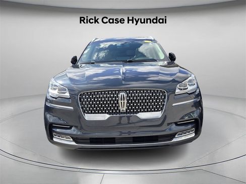 Used 2021 Lincoln Aviator Reserve w/ Equipment Group 202A image 3