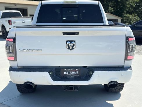 Used 2014 RAM 1500 Limited RWD image 6