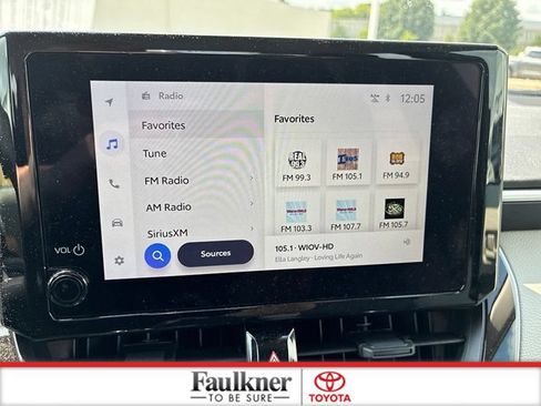 Certified 2025 Toyota Corolla LE FWD image 28