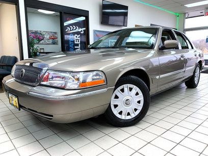 Used 2005 Mercury Grand Marquis GS