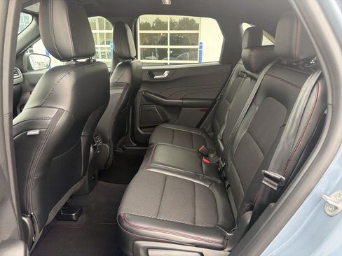Used 2023 Ford Escape ST-Line w/ Tech Pack #1 AWD/4WD image 22
