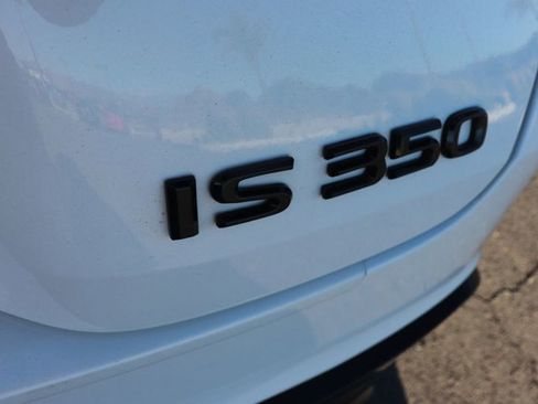 Used 2022 Lexus IS 350 F Sport image 8