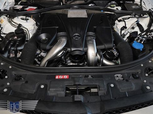 Used 2013 Mercedes-Benz CL 550 4MATIC image 38