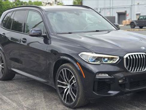 Used 2021 BMW X5 sDrive40i w/ M Sport Package RWD image 9