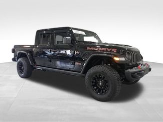 Used 2025 Jeep Gladiator Mojave AWD/4WD video 2