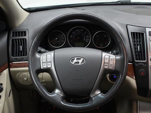 Used 2011 Hyundai Veracruz Limited image 14