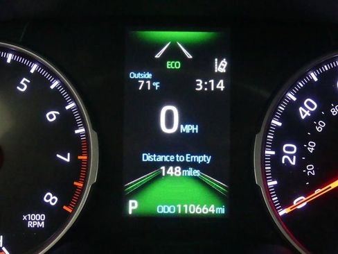 Used 2020 Toyota RAV4 LE w/ All Weather Liner Package AWD/4WD image 32