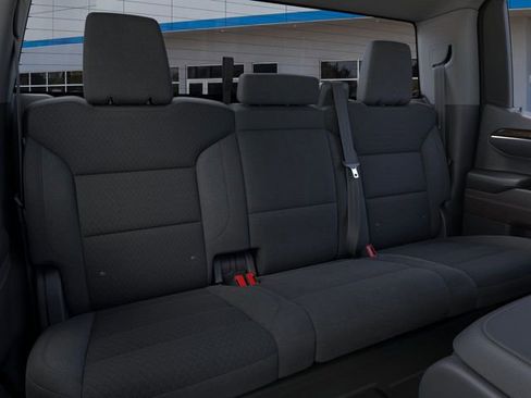 New 2026 GMC Sierra 1500 SLE w/ X31 Off-Road Package image 17