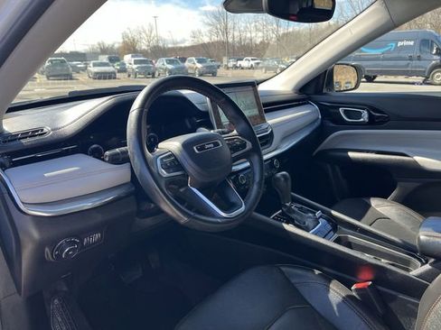 Used 2022 Jeep Compass Limited w/ Elite Group image 10