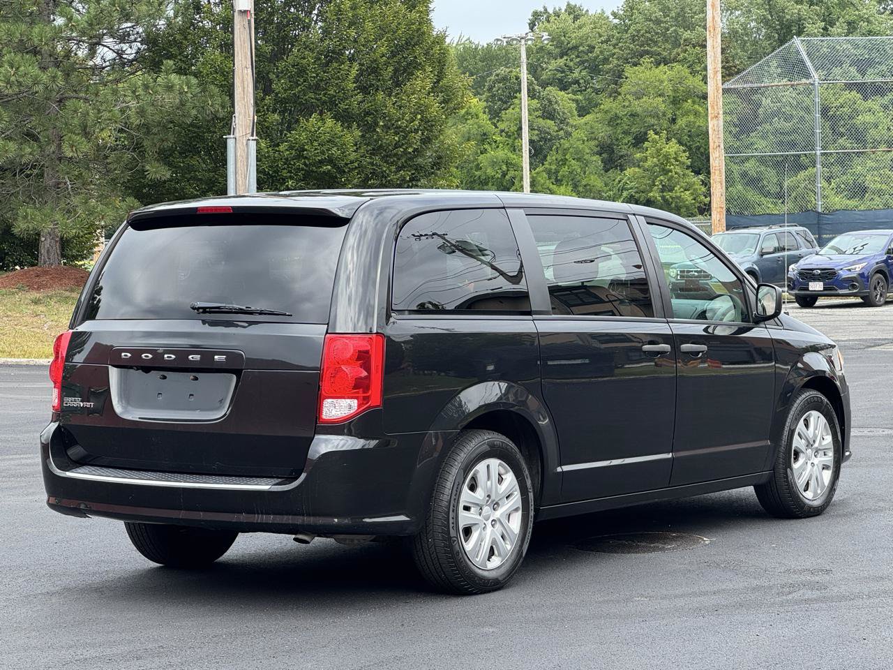 Used 2019 Dodge Grand Caravan SE FWD image 6
