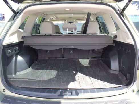 Used 2020 Subaru Forester Limited AWD/4WD image 32