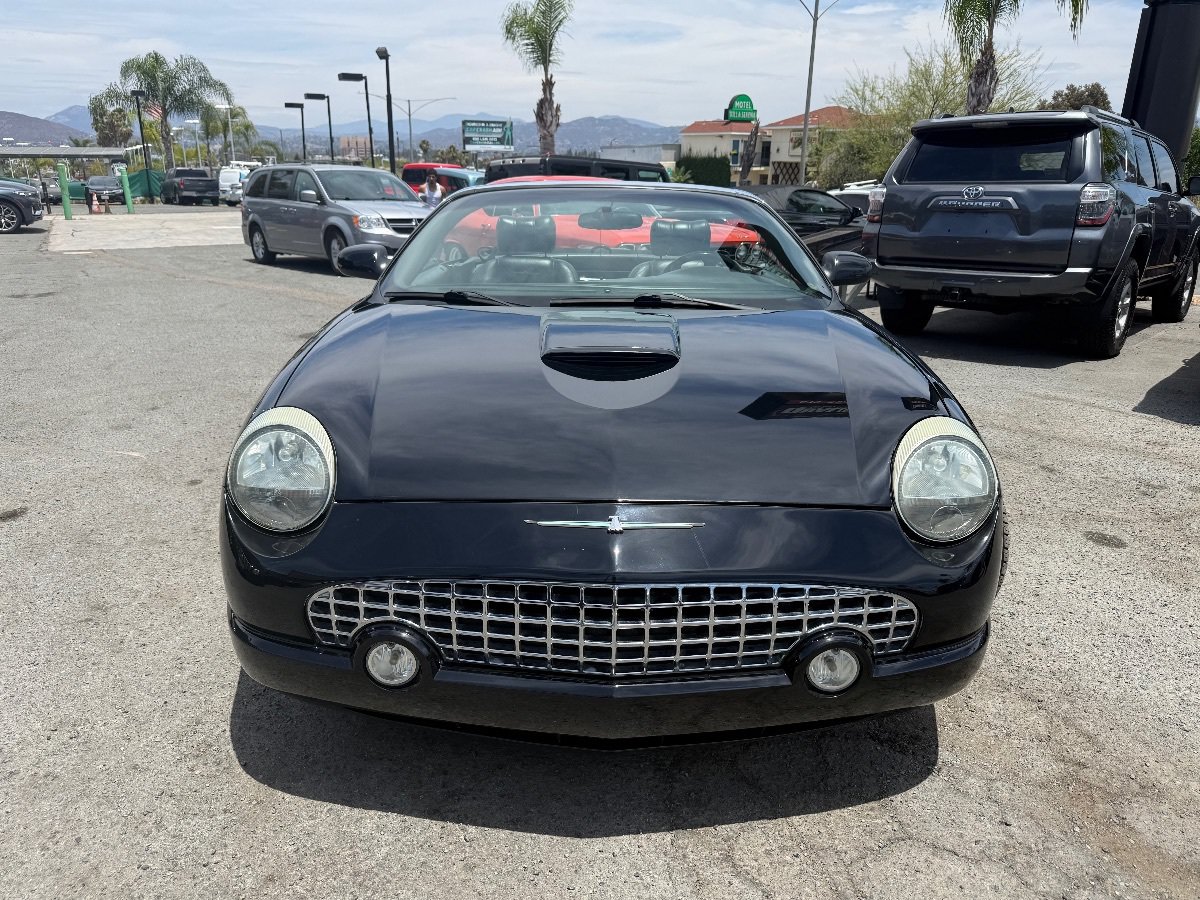 Used 2002 Ford Thunderbird RWD image 8