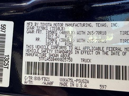 Used 2022 Toyota Tundra SR5 w/ SR5 Convenience Package image 21