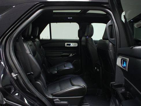 Used 2023 Ford Explorer ST w/ Equipment Group 401A AWD/4WD image 16