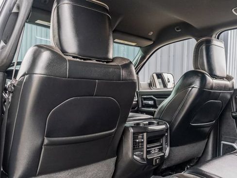Used 2022 RAM 2500 Laramie w/ Night Edition AWD/4WD image 35