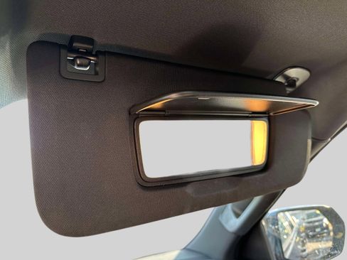 Used 2022 Chevrolet Tahoe Z71 w/ Luxury Package image 34