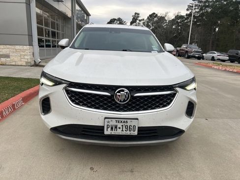 Used 2021 Buick Envision Avenir w/ Technology Package II image 2