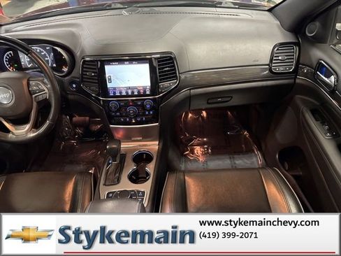 Used 2019 Jeep Grand Cherokee Overland AWD/4WD image 21