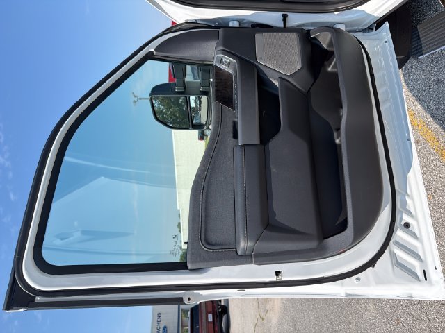 New 2026 Ford F350 Lariat w/ Lariat Ultimate Package AWD/4WD image 17