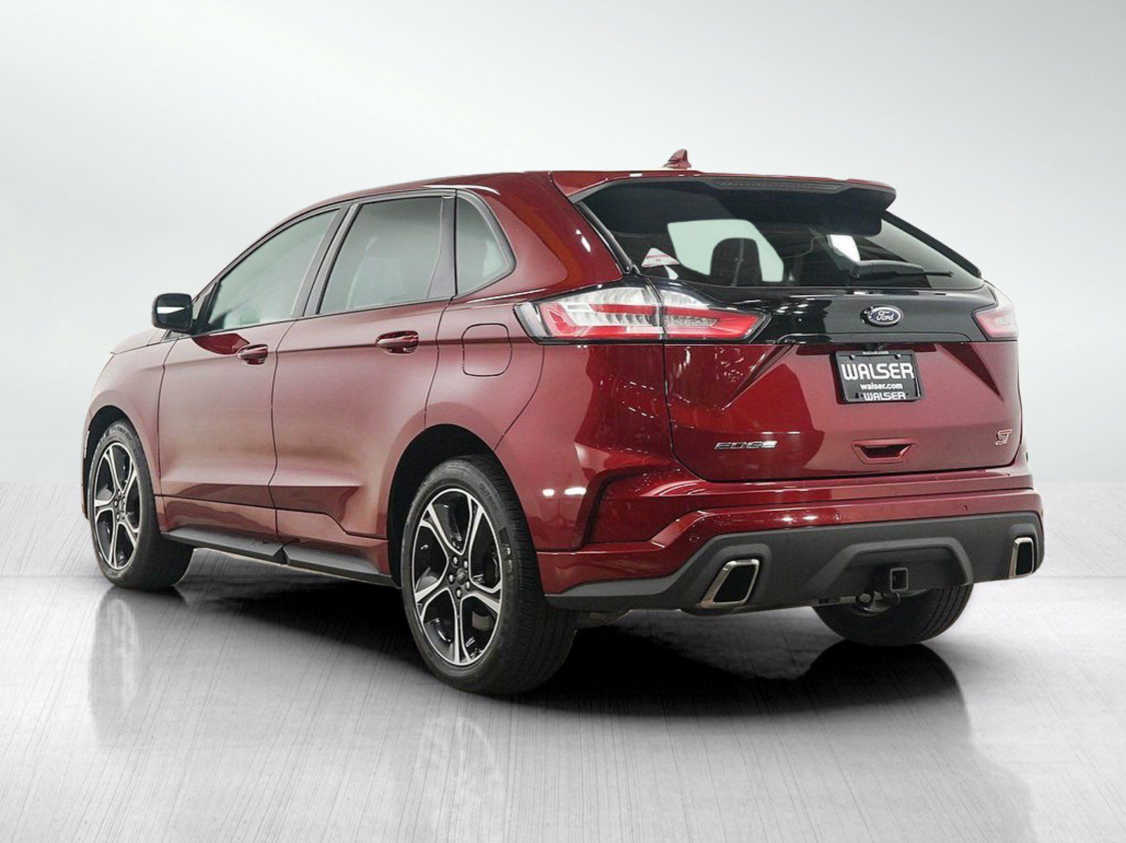 Used 2019 Ford Edge ST w/ Convenience Package AWD/4WD image 3