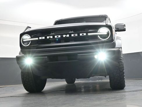 Used 2021 Ford Bronco Outer Banks AWD/4WD image 43