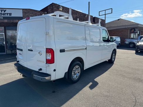 Used 2019 Nissan NV 2500 SL w/ Navigation Package image 17