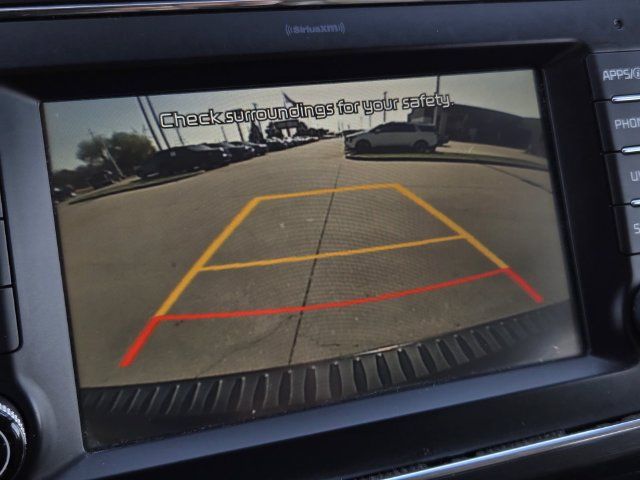 Used 2017 Kia Sedona LX w/ LX Essentials Premium Package FWD image 20
