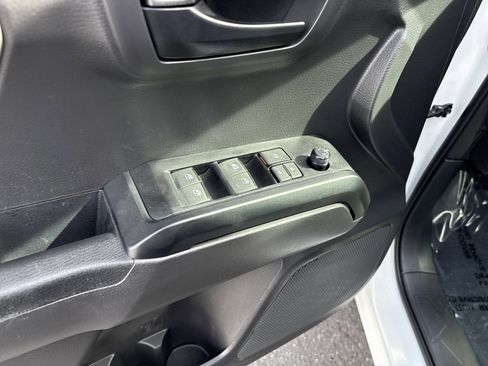Used 2023 Toyota Tacoma SR image 16