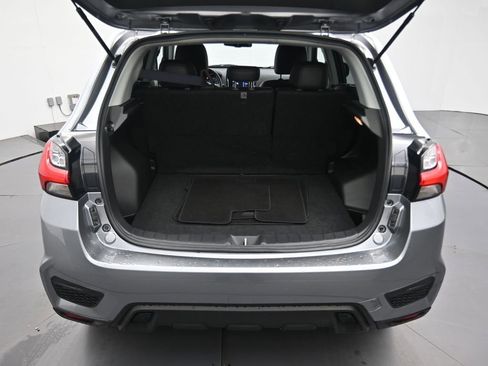 Used 2024 Mitsubishi Outlander Sport SE image 16