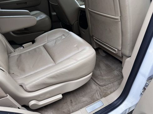 Used 2011 Chevrolet Tahoe LTZ image 29