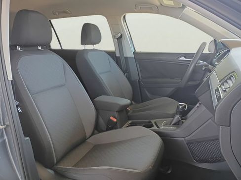 Used 2019 Volkswagen Tiguan S w/ Driver Assistance Package FWD image 3