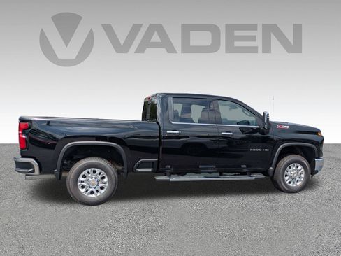 New 2026 Chevrolet Silverado 2500 LTZ w/ LTZ Convenience Package AWD/4WD image 24