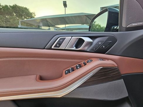 Used 2026 BMW X5 xDrive40i w/ M Sport Package AWD/4WD image 27