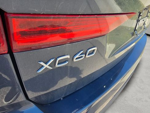Used 2019 Volvo XC60 T8 Momentum w/ Advanced Package AWD/4WD image 35