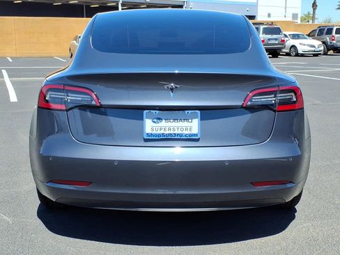 Used 2022 Tesla Model 3 image 6