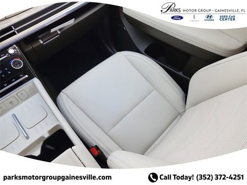 New 2025 Hyundai Santa Fe Calligraphy image 14