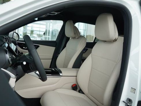 New 2026 Mercedes-Benz GLC 300 image 22