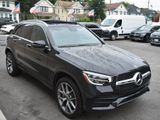 Used 2022 Mercedes-Benz GLC 300 4MATIC image 4