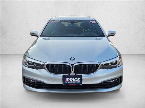 Used 2018 BMW 530e xDrive image 2