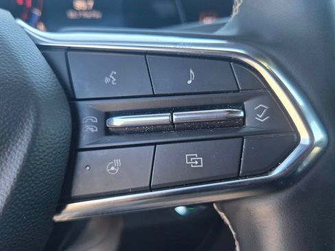 Used 2026 Chevrolet Traverse LT FWD image 19
